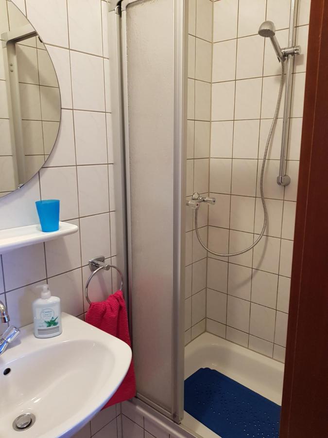 Apartamento Weingut Helmut Barzen Zell Exterior foto